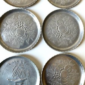 Vintage metal coaster set of 8 - fruit , ducks